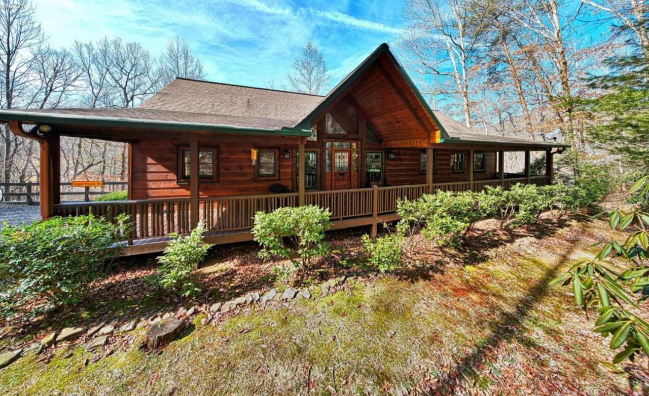 Cozy Creekfront Family Cabin-Pet Friendly -Gamerm-Hot Tub Хаяуасий Екстериор снимка