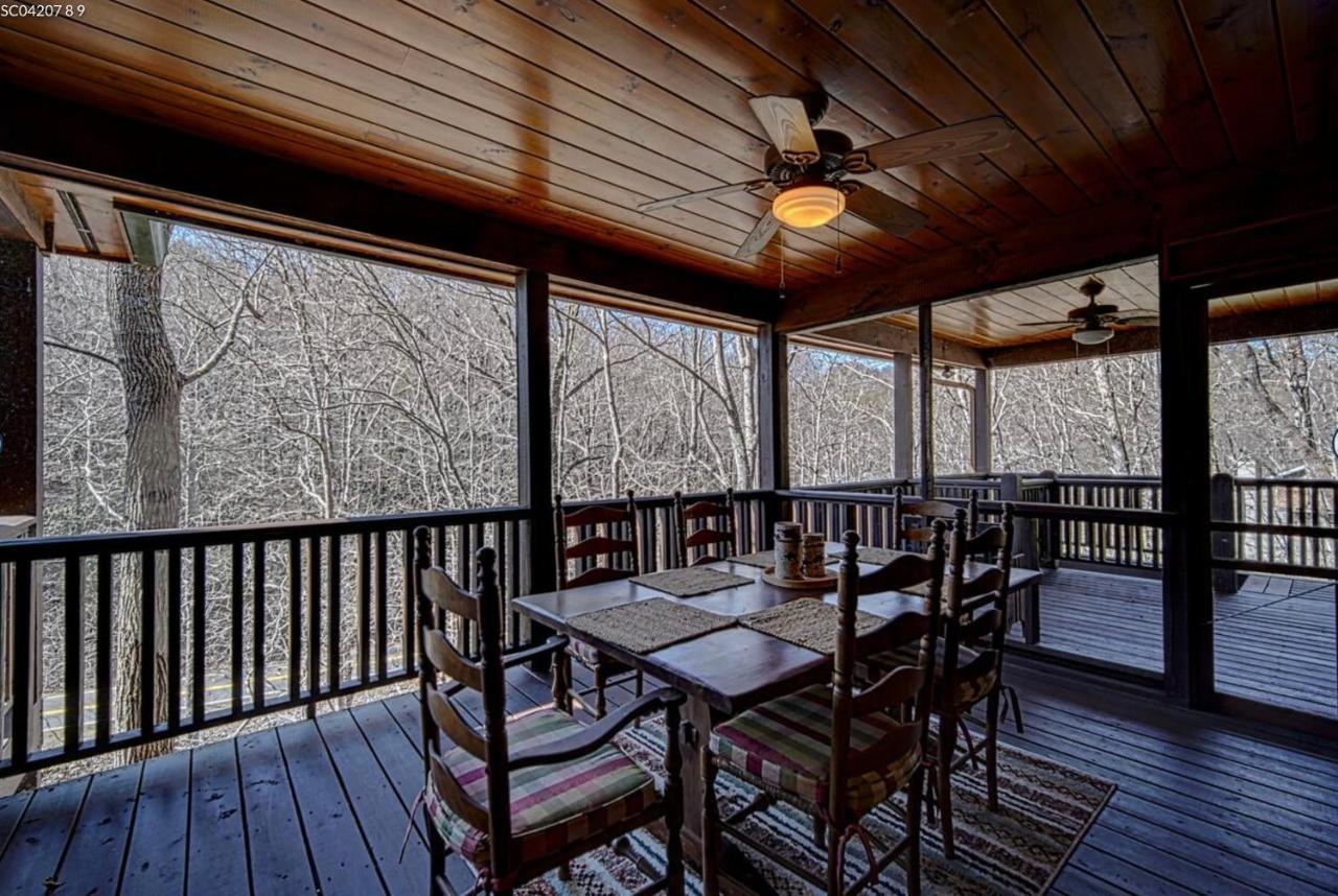 Cozy Creekfront Family Cabin-Pet Friendly -Gamerm-Hot Tub Хаяуасий Екстериор снимка
