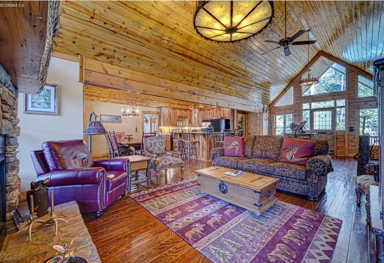 Cozy Creekfront Family Cabin-Pet Friendly -Gamerm-Hot Tub Хаяуасий Екстериор снимка