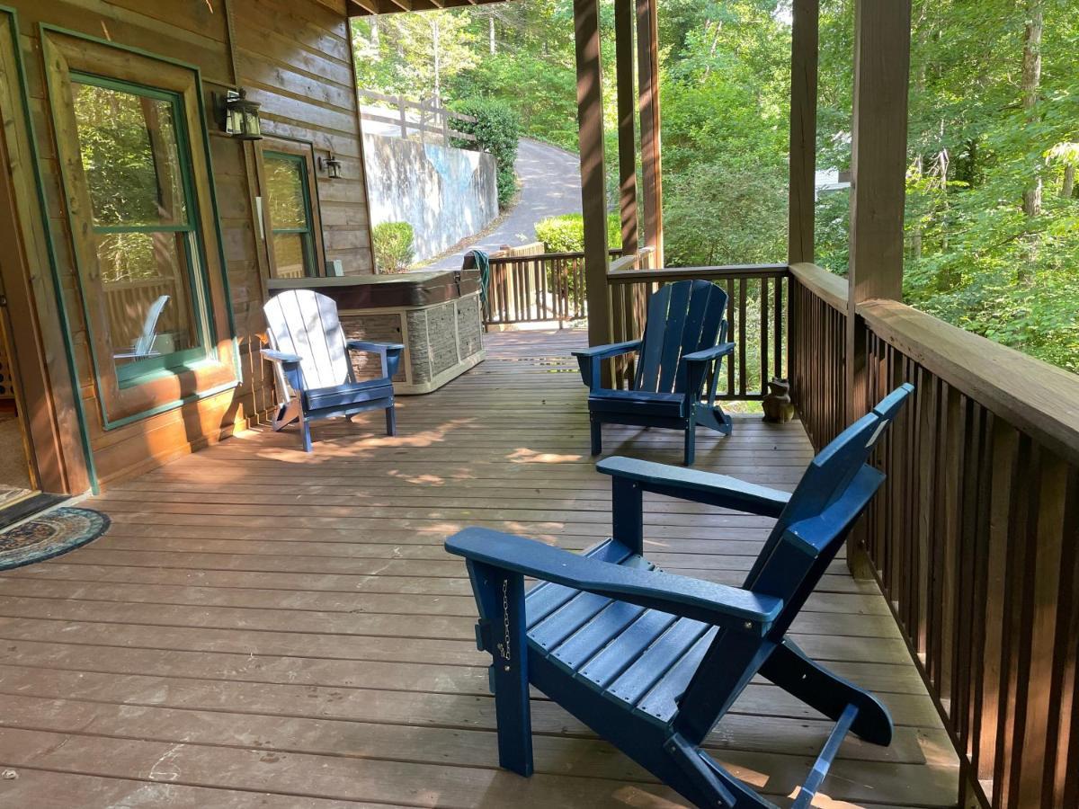 Cozy Creekfront Family Cabin-Pet Friendly -Gamerm-Hot Tub Хаяуасий Екстериор снимка