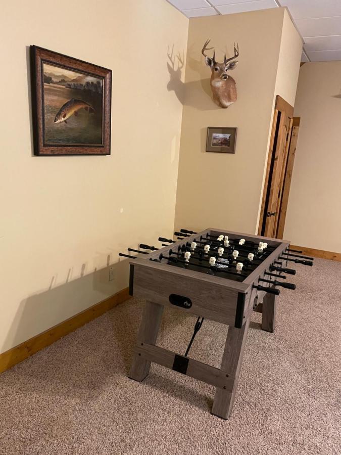 Cozy Creekfront Family Cabin-Pet Friendly -Gamerm-Hot Tub Хаяуасий Екстериор снимка