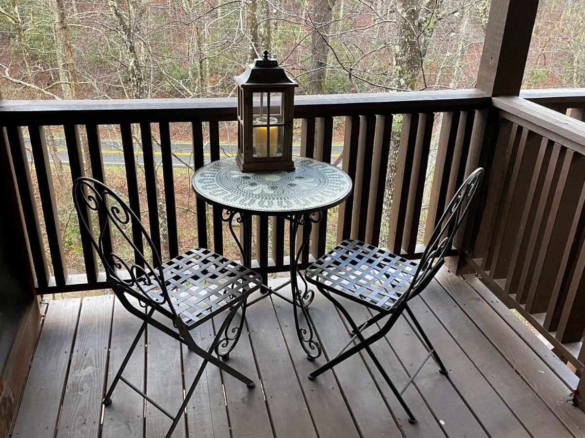 Cozy Creekfront Family Cabin-Pet Friendly -Gamerm-Hot Tub Хаяуасий Екстериор снимка